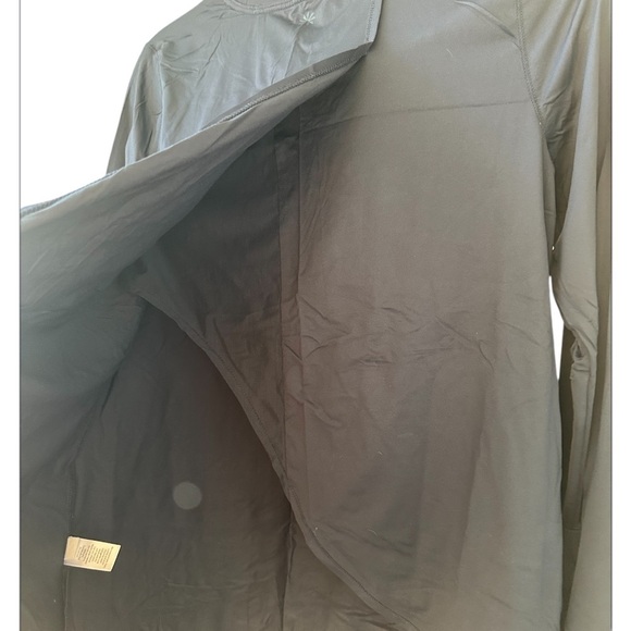 ATHLETA Longsleeve Top with Split Back Detail - Picture 6 of 7